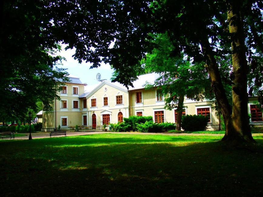 Hotel Rytwiany Palac Eksteriør billede